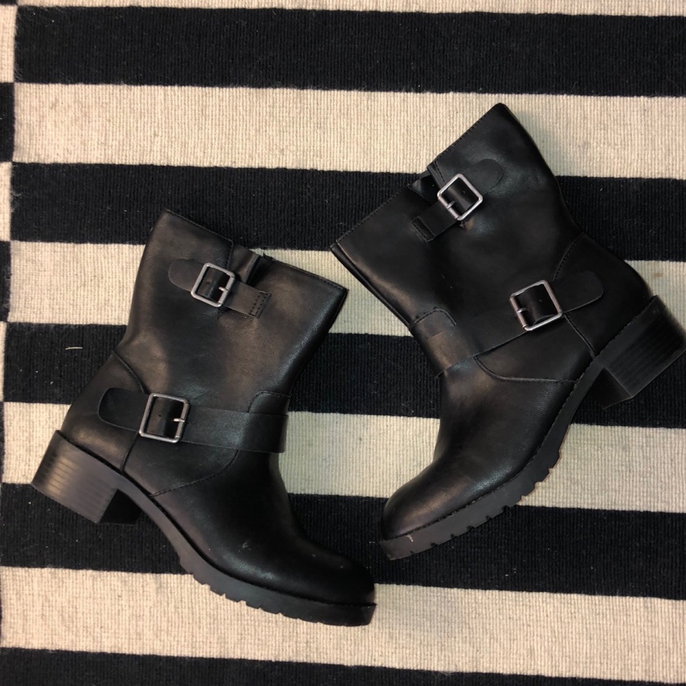 Moto boots